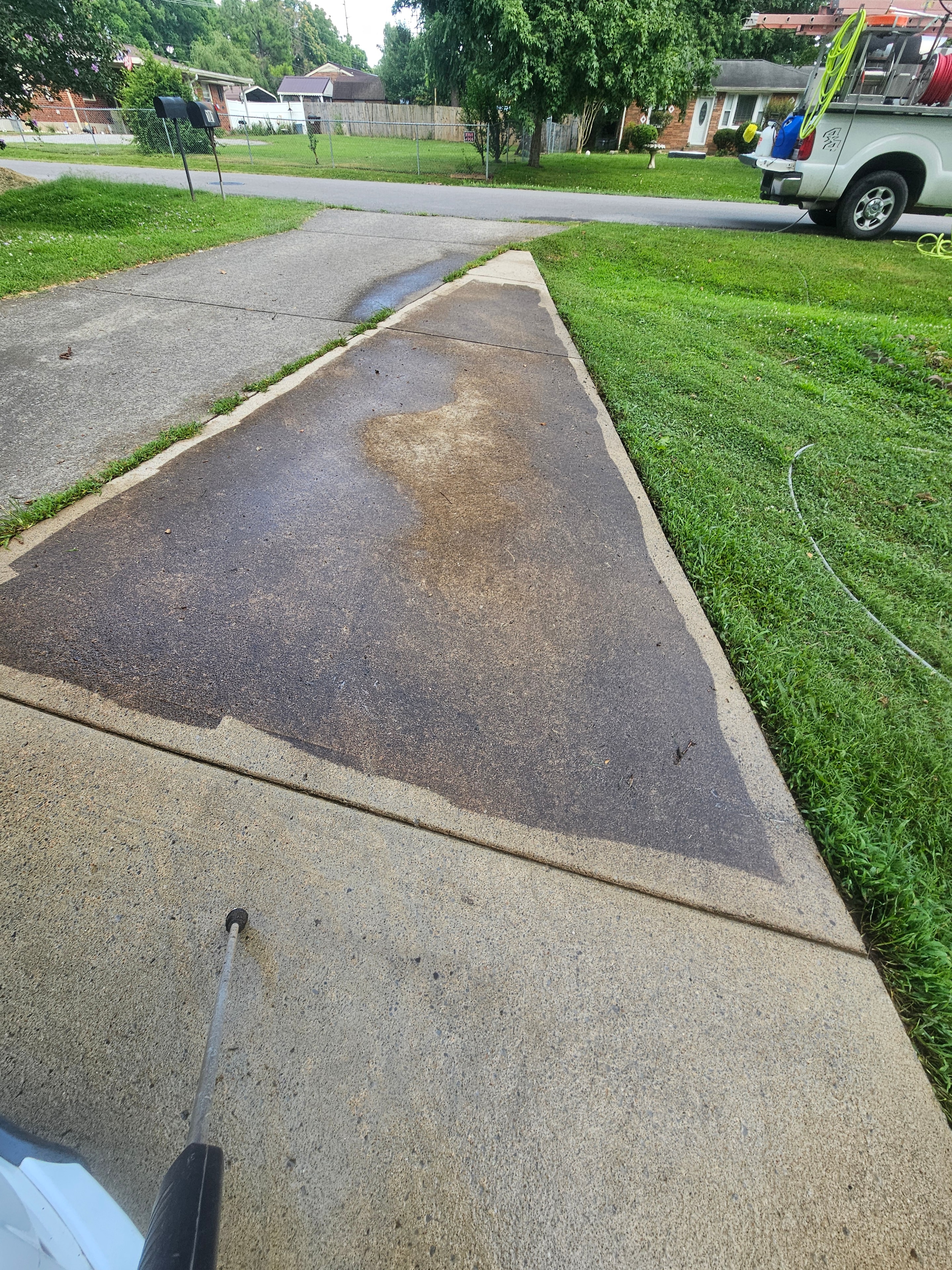 Crystal Clean pressure washing results
